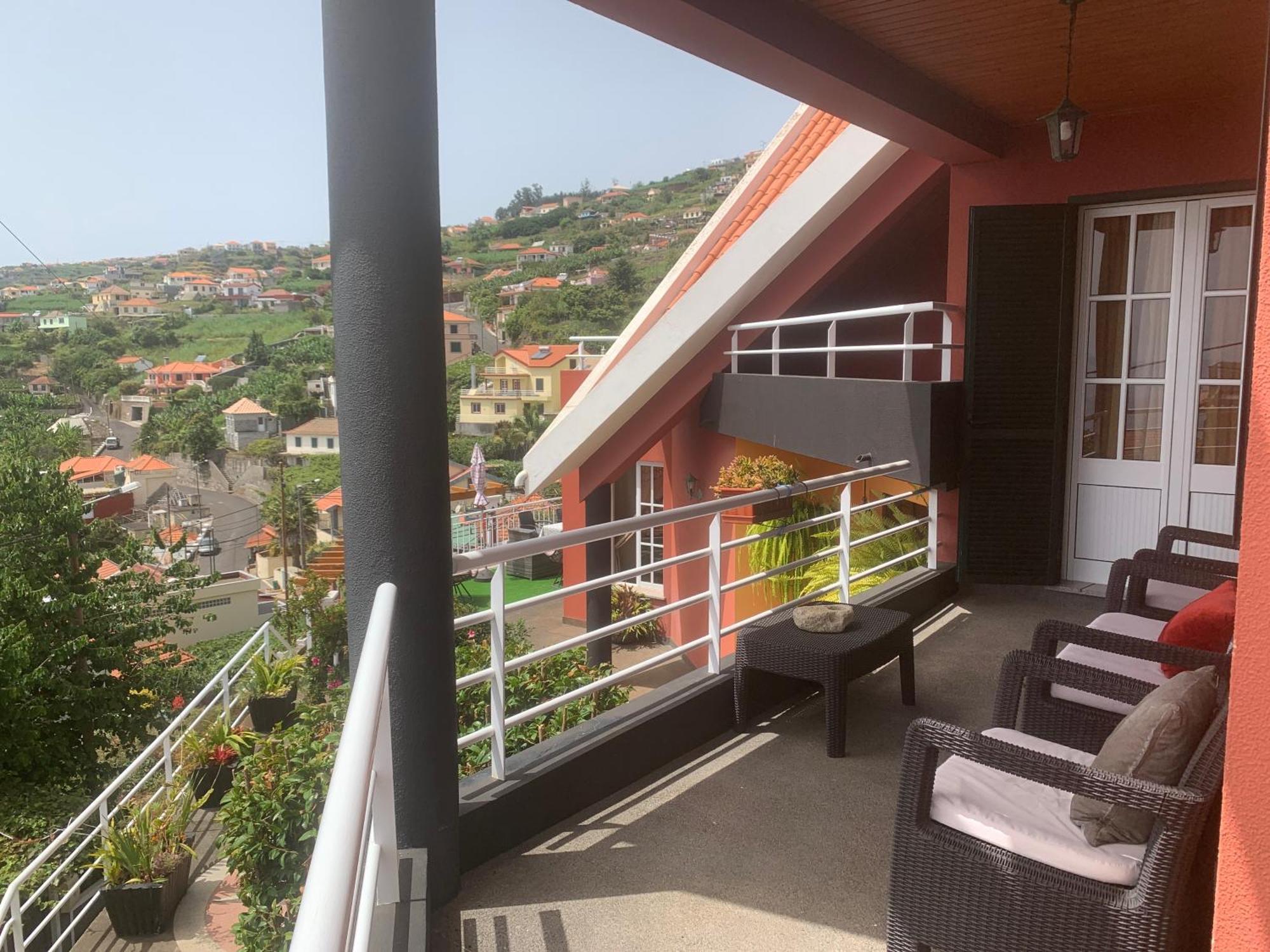 Ponta Do Sol Villa